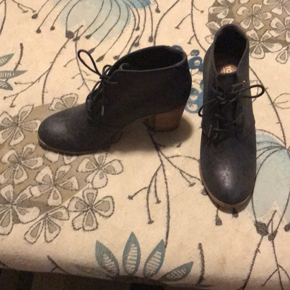Toms, Heeled ankle boots
